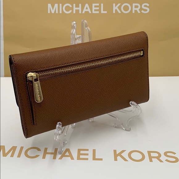 Michael Kors Jet Set Travel Lg Trifold Wallet - Picture 5 of 16